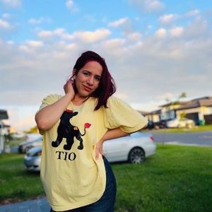 Meet your Posher, Stefany